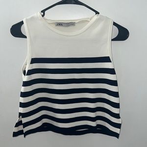 Zara semi cropped blue and white striped tank top